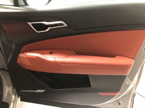New 2026 Kia Sportage SX FWD image 16