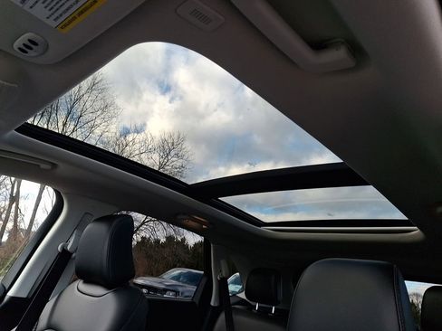 Certified 2021 Ford Edge SEL w/ Convenience Package image 14