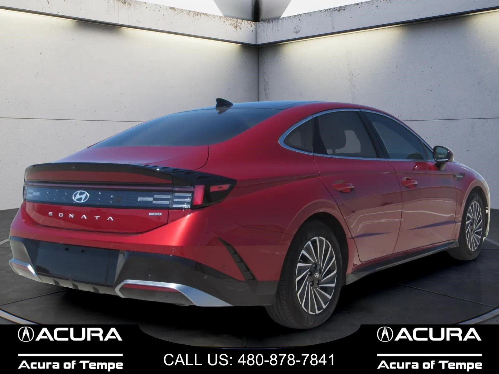 Used 2026 Hyundai Sonata Limited FWD image 5