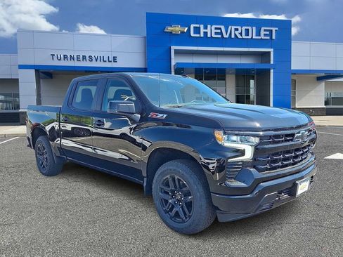 New 2026 Chevrolet Silverado 1500 RST w/ Z71 Off-Road Package AWD/4WD image 2