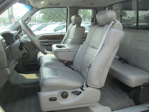 Used 2002 Ford F350 Lariat AWD/4WD image 15
