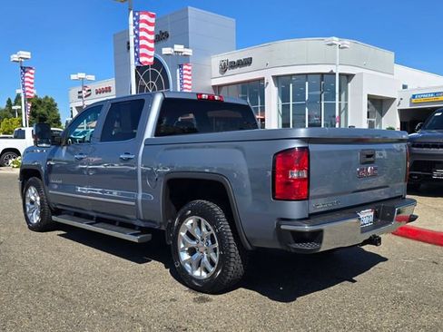 Used 2015 GMC Sierra 1500 SLT w/ SLT Crew Cab Value Package RWD image 6