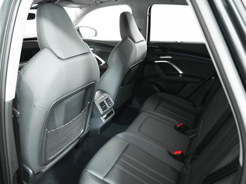 New 2025 Audi Q5 Premium Plus image 11