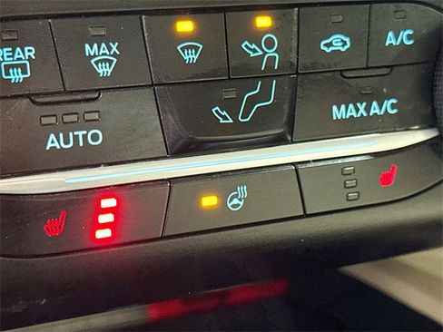 Used 2020 Ford Escape SEL image 21