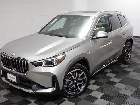 Certified 2025 BMW X1 xDrive28i w/ Technology Package image 2