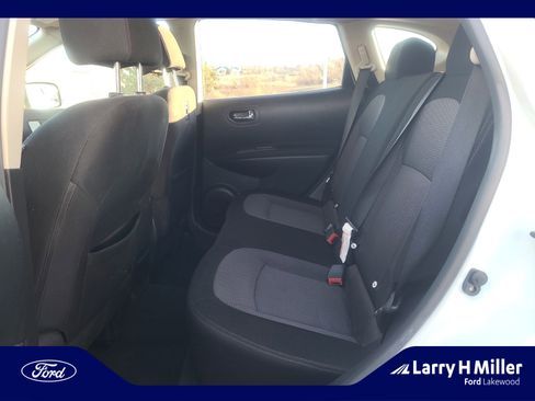 Used 2013 Nissan Rogue SV image 17