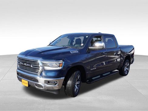Used 2023 RAM 1500 Laramie AWD/4WD image 12