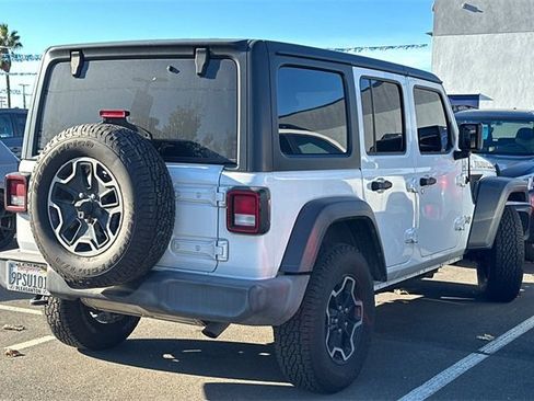 Used 2018 Jeep Wrangler Unlimited Sport S image 3