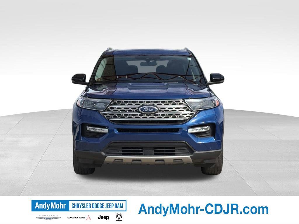 Used 2021 Ford Explorer Limited w/ Equipment Group 301A AWD/4WD image 2