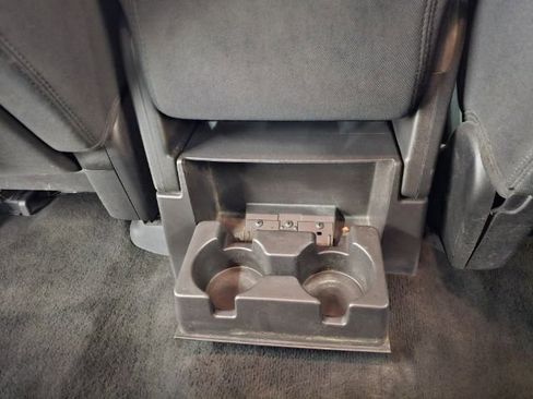 Used 2010 GMC Sierra 2500 SLE image 32