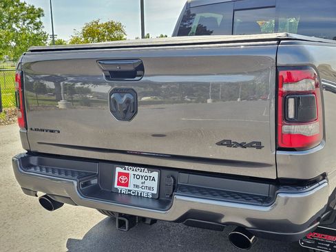 Used 2024 RAM 1500 Limited w/ Night Edition AWD/4WD image 14