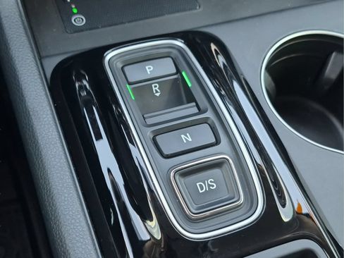 Certified 2025 Honda Pilot EX-L image 15