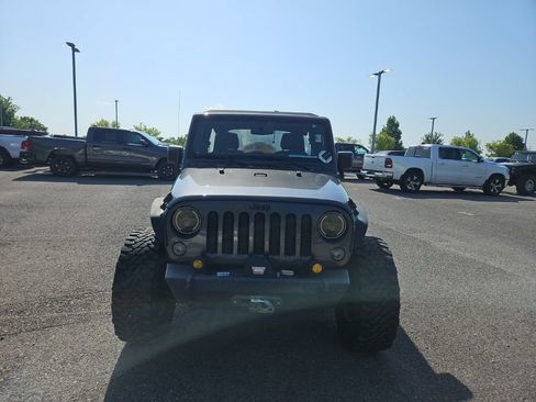 Used 2017 Jeep Wrangler Unlimited Sport w/ Quick Order Package 24S AWD/4WD image 2