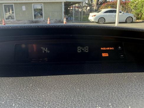 Used 2010 Subaru Forester 2.5X Premium AWD/4WD image 10