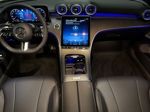 New 2026 Mercedes-Benz CLE 300 4MATIC Coupe image 12