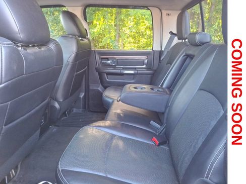 Used 2015 RAM 2500 Laramie AWD/4WD image 10