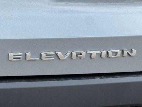New 2026 GMC Terrain Elevation w/ Elevation Premium Package image 8