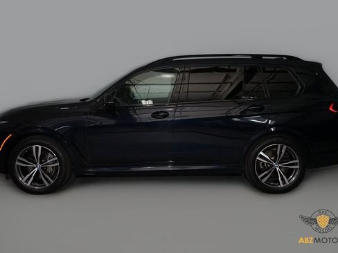 Used 2024 BMW X7 xDrive40i w/ M Sport Package image 5