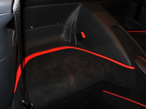 Certified 2025 Ferrari Roma Spider RWD image 65