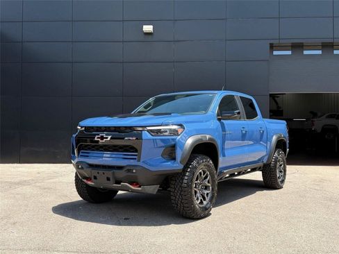 Used 2025 Chevrolet Colorado ZR2 AWD/4WD image 15