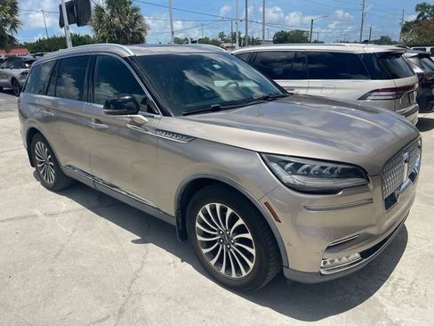 Used 2020 Lincoln Aviator Reserve w/ Equipment Group 201A RWD image 3