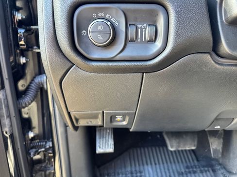 Used 2024 RAM 3500 Laramie w/ Night Edition image 15