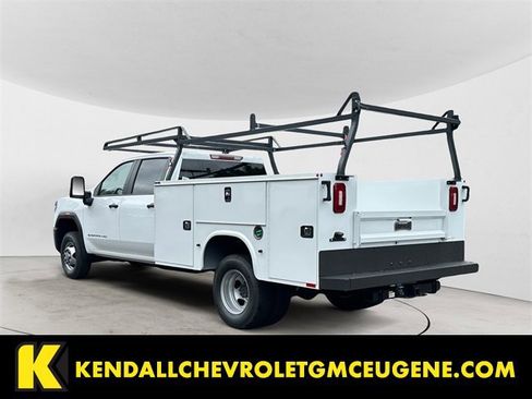 New 2025 GMC Sierra 3500 Pro w/ Convenience Package AWD/4WD image 3