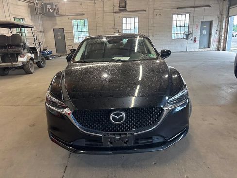 Used 2018 MAZDA MAZDA6 Touring FWD image 2
