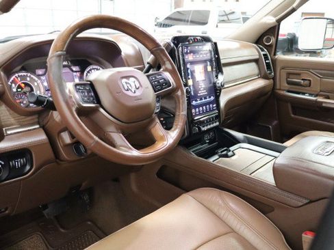Used 2020 RAM 2500 Limited AWD/4WD image 42
