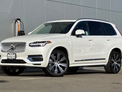 Used 2024 Volvo XC90 T8 Plus w/ Protection Package Premier