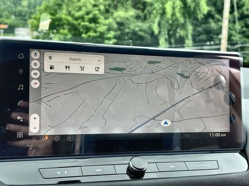 Certified 2024 Nissan Rogue SL image 11