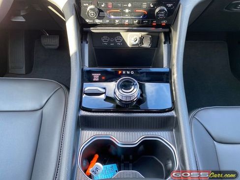 New 2025 Jeep Grand Cherokee Limited w/ Black Appearance Package image 12