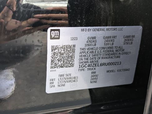 Used 2024 Chevrolet Silverado EV RST image 36