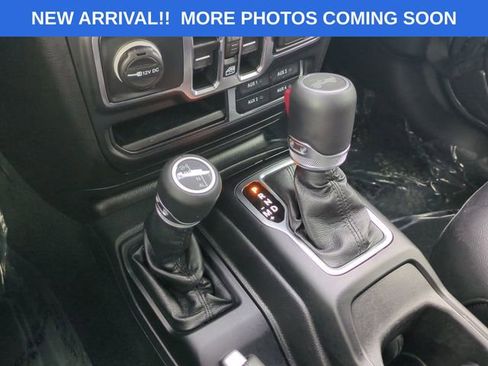 Certified 2022 Jeep Wrangler Unlimited Sahara image 19