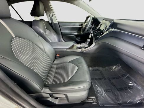 Certified 2023 Toyota Camry SE image 25