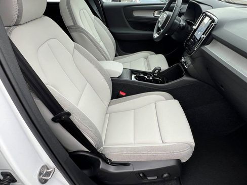 New 2026 Volvo EX40 Plus w/ Climate Package RWD image 9