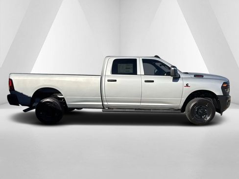 New 2026 RAM 2500 Tradesman image 8