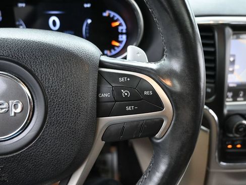 Used 2015 Jeep Grand Cherokee Limited w/ Trailer Tow Group IV AWD/4WD image 20