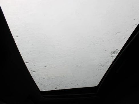 Used 2018 Ford Taurus SEL w/ Equipment Group 201A FWD image 14