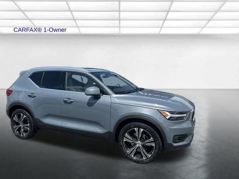 Used 2020 Volvo XC40 T5 Inscription AWD/4WD image 1