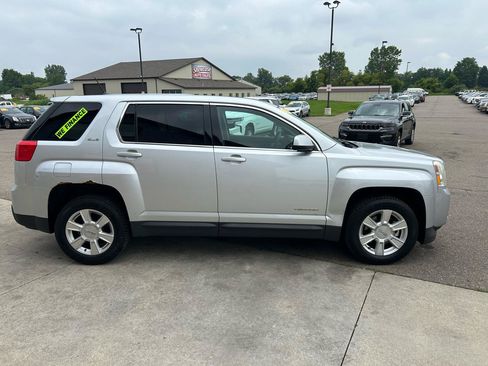 Used 2013 GMC Terrain SLE FWD image 4