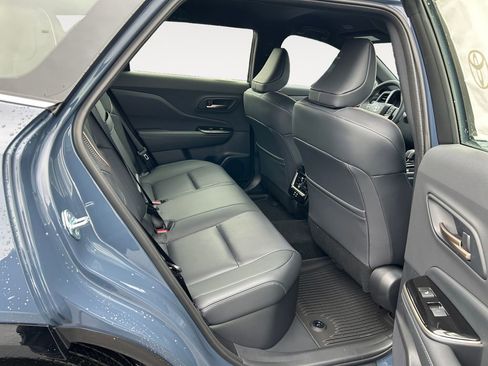 New 2026 Toyota Crown Signia image 11