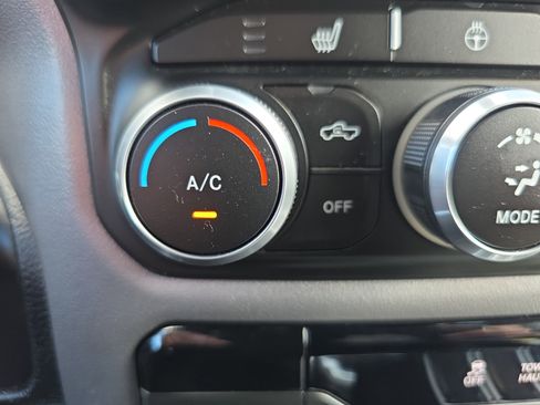 Used 2022 RAM 1500 Big Horn image 23