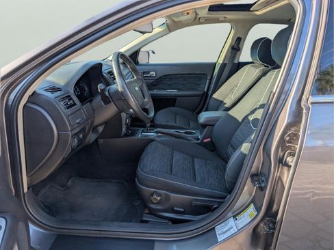 Used 2010 Ford Fusion SE image 10