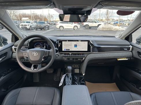 New 2026 Toyota Camry XLE image 12