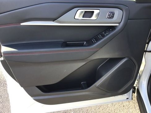 New 2026 Ford Explorer ST-Line w/ ST-Line Street Pack image 10