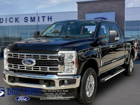 Certified 2025 Ford F250 XLT w/ 360-Degree Camera Package AWD/4WD image 1