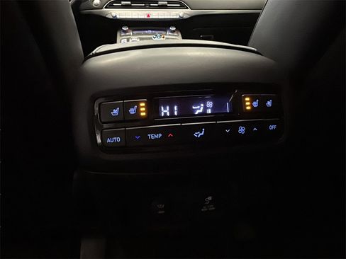 Used 2020 Hyundai Palisade Limited image 11