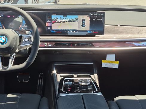 New 2026 BMW 750e xDrive w/ Executive Package AWD/4WD image 31