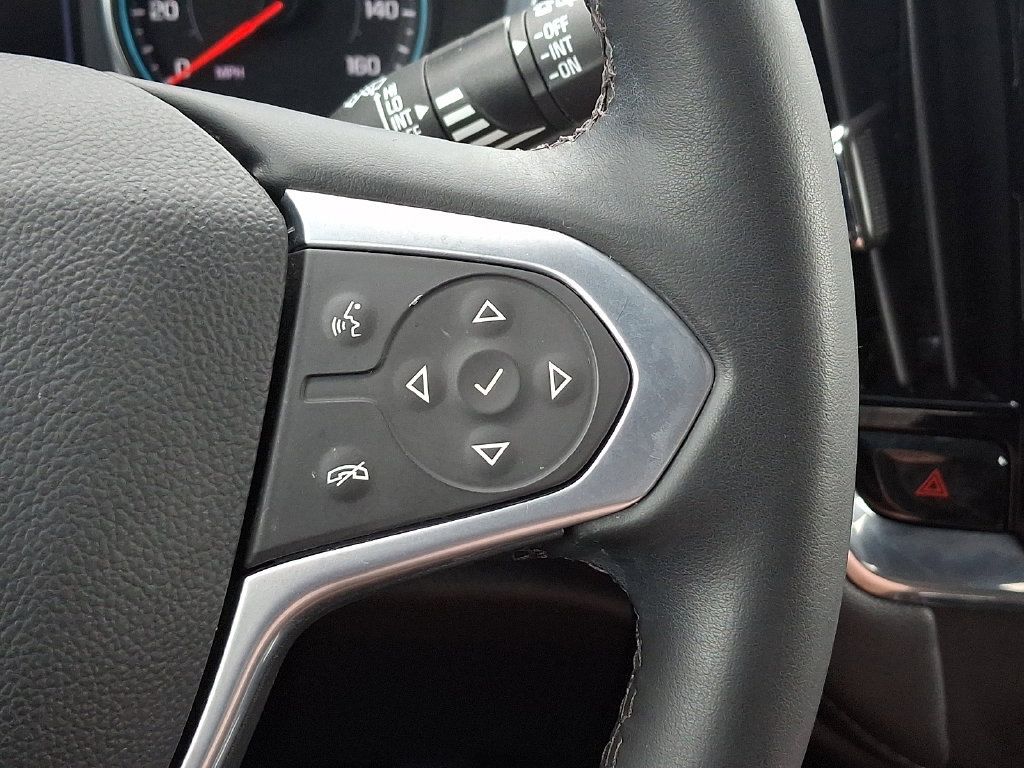 Used 2023 Chevrolet Traverse LT AWD/4WD image 26